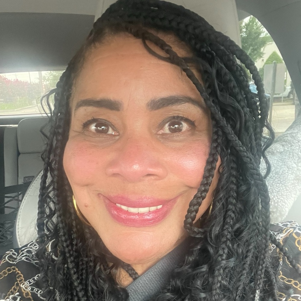 Meet your Posher, Patricia